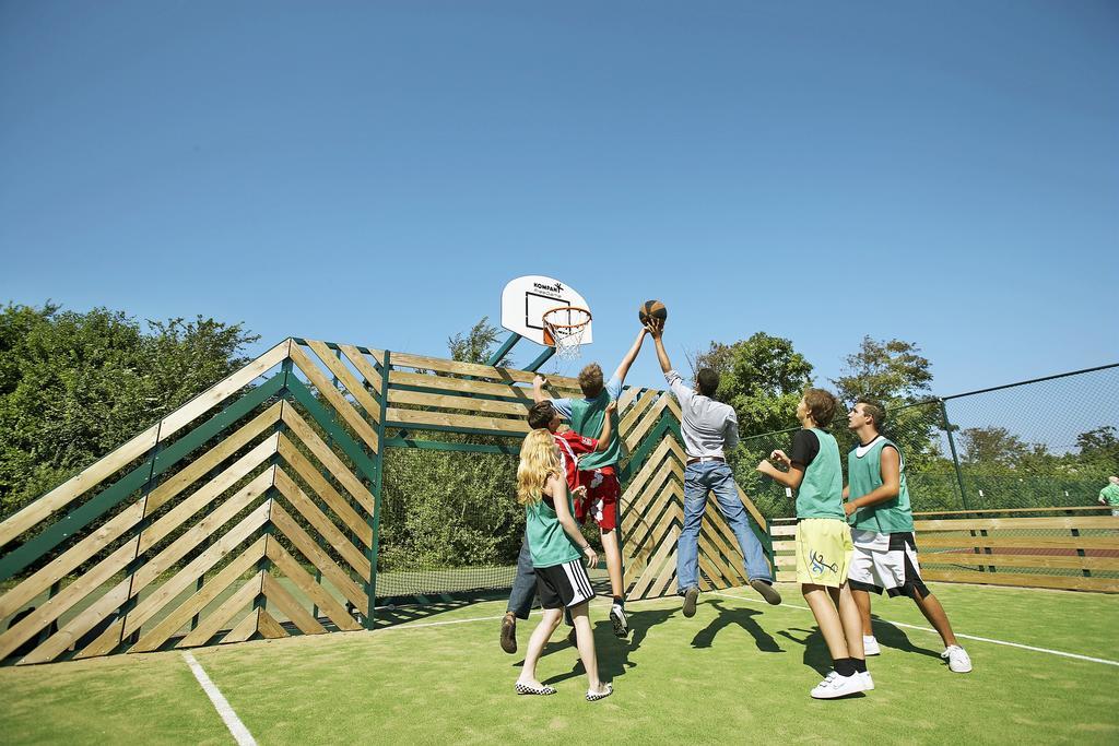 Center Parcs De Eemhof Hotel Зеволде Екстериор снимка